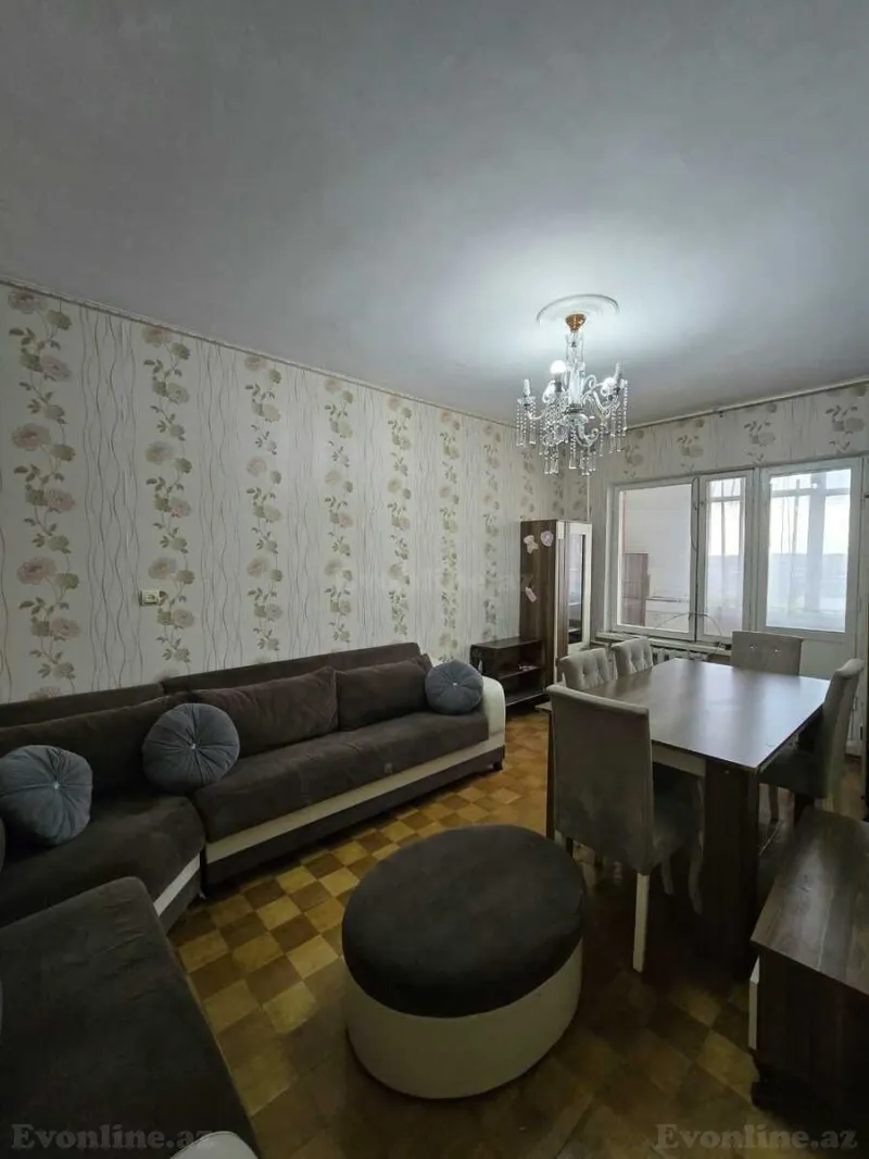 4 otaqlı köhnə tikili mənzil kirayə verilir — Sabunçu r., Bakı