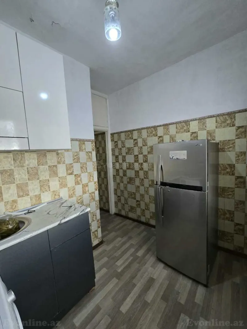 4 otaqlı köhnə tikili mənzil kirayə verilir — Sabunçu r., Bakı - şəkil 11