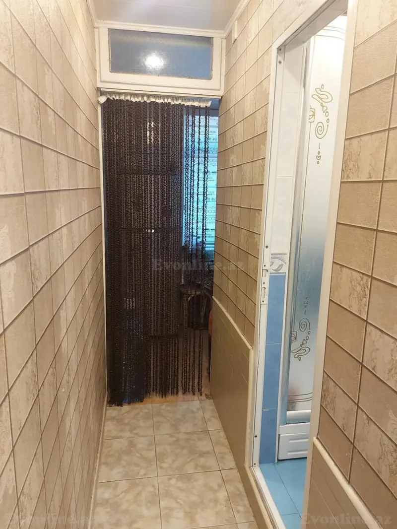 3 otaqlı köhnə tikili mənzil satılır — Elmlər Akademiyası m., Bakı - şəkil 4