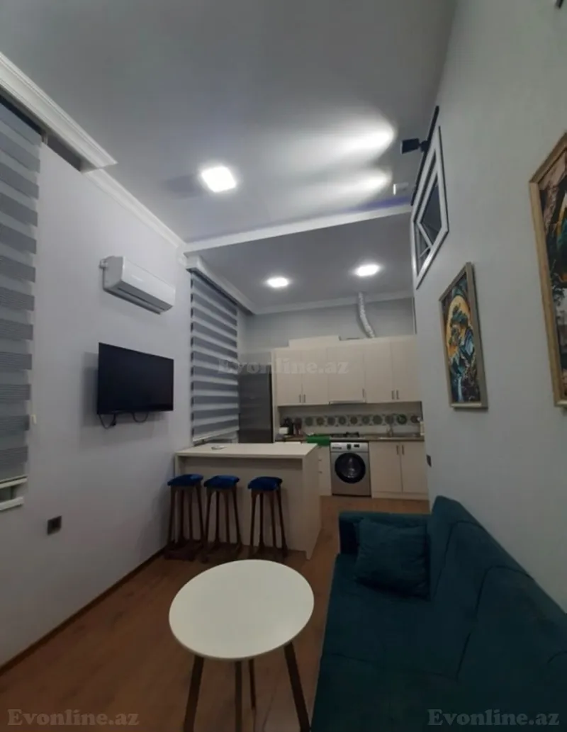 2 otaqlı Mənzil 40 m² Nizami m. Kirayə verilir