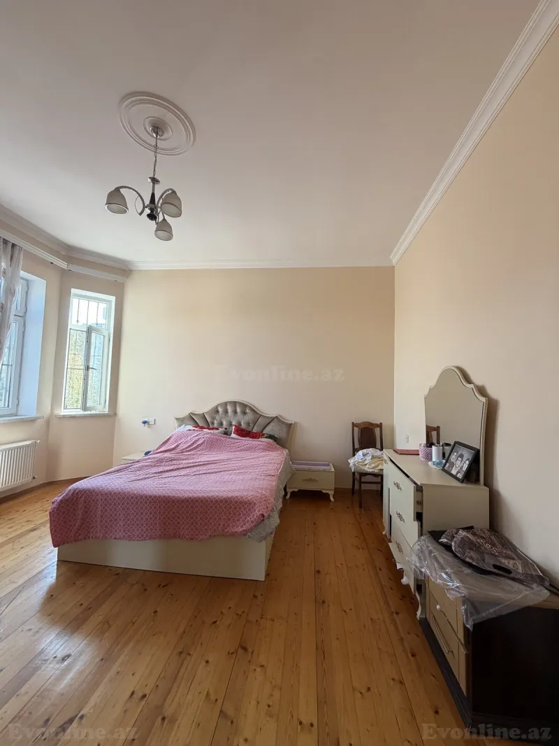 6 otaqlı həyət evi kirayə verilir — Bakıxanov, Bakı - şəkil 2