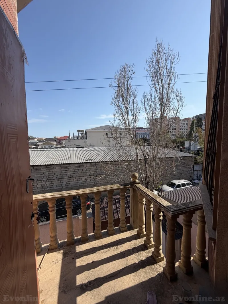 6 otaqlı həyət evi kirayə verilir — Bakıxanov, Bakı - şəkil 6
