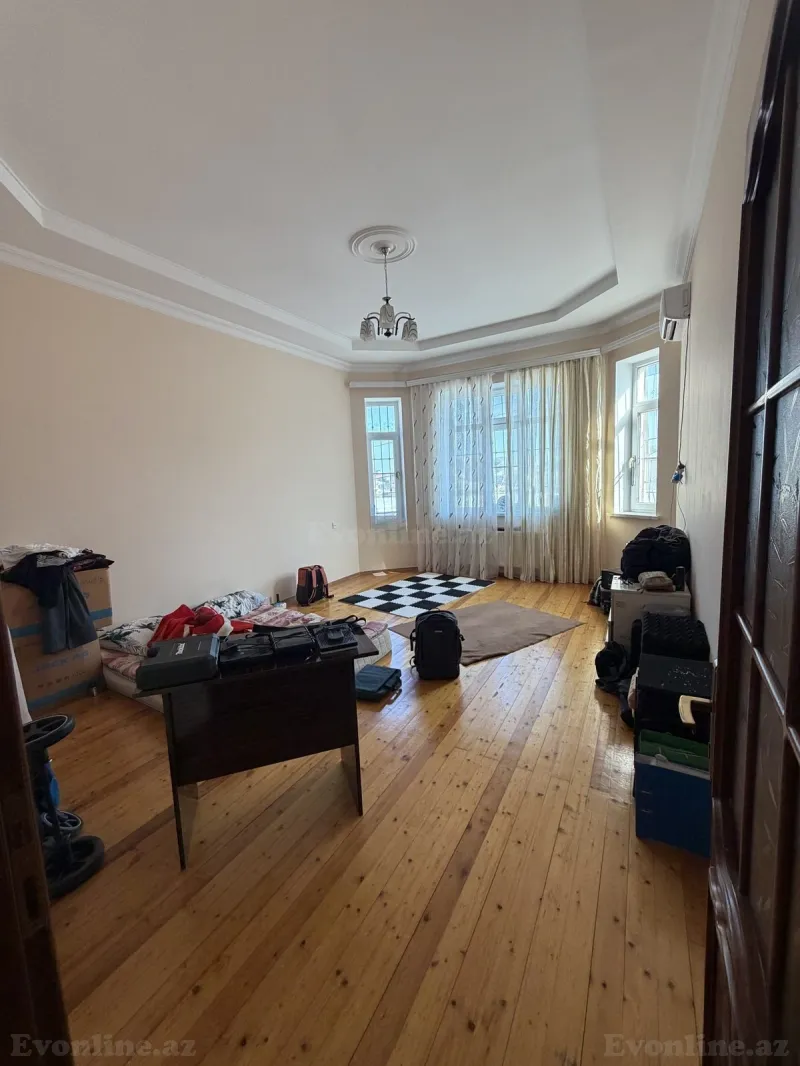 6 otaqlı həyət evi kirayə verilir — Bakıxanov, Bakı - şəkil 7