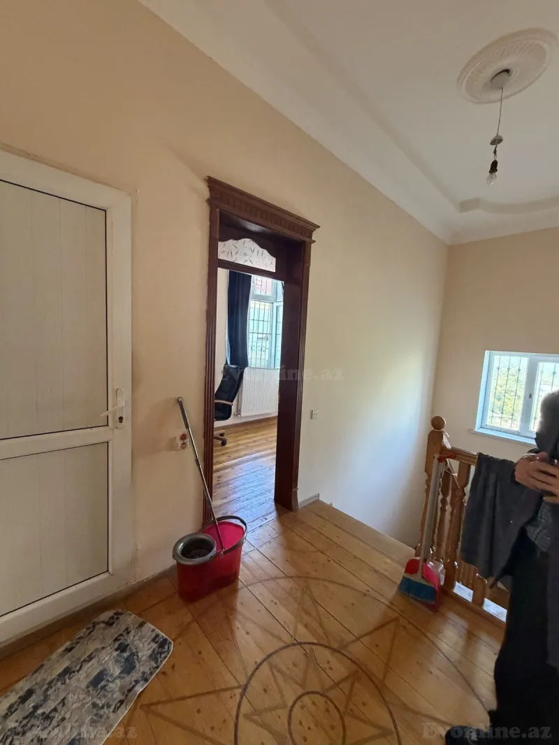 6 otaqlı həyət evi kirayə verilir — Bakıxanov, Bakı - şəkil 9