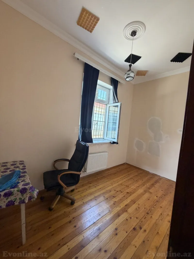 6 otaqlı həyət evi kirayə verilir — Bakıxanov, Bakı - şəkil 10