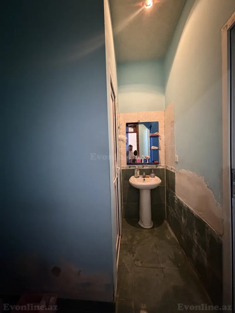 6 otaqlı həyət evi kirayə verilir — Bakıxanov, Bakı - şəkil 12
