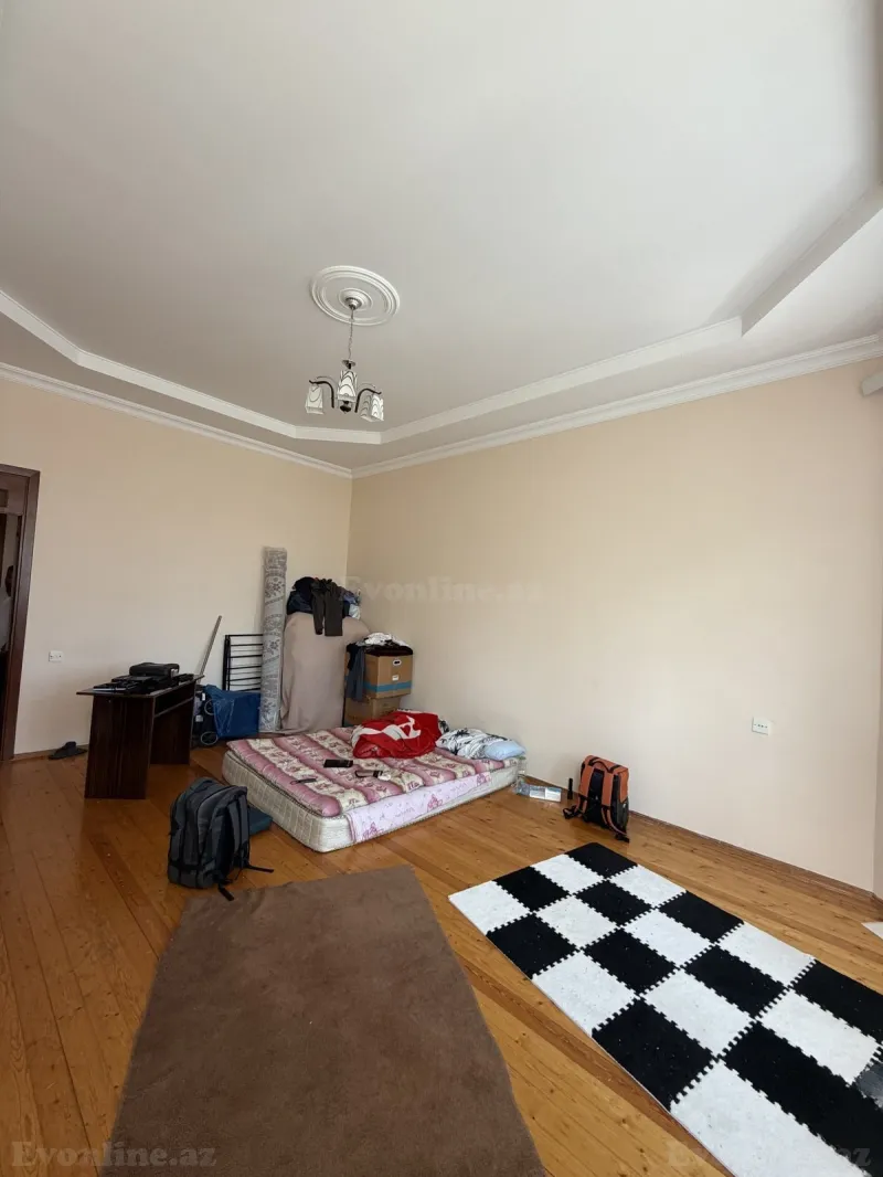 6 otaqlı həyət evi kirayə verilir — Bakıxanov, Bakı - şəkil 21