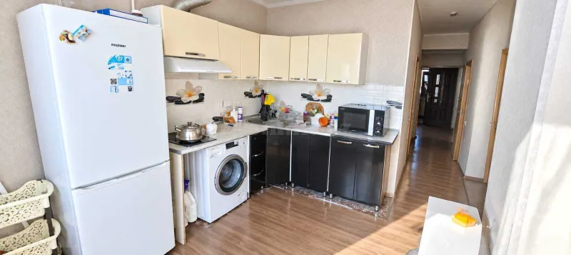 2 otaqlı köhnə tikili mənzil satılır — Xalqlar Dostluğu m., Bakı - şəkil 3