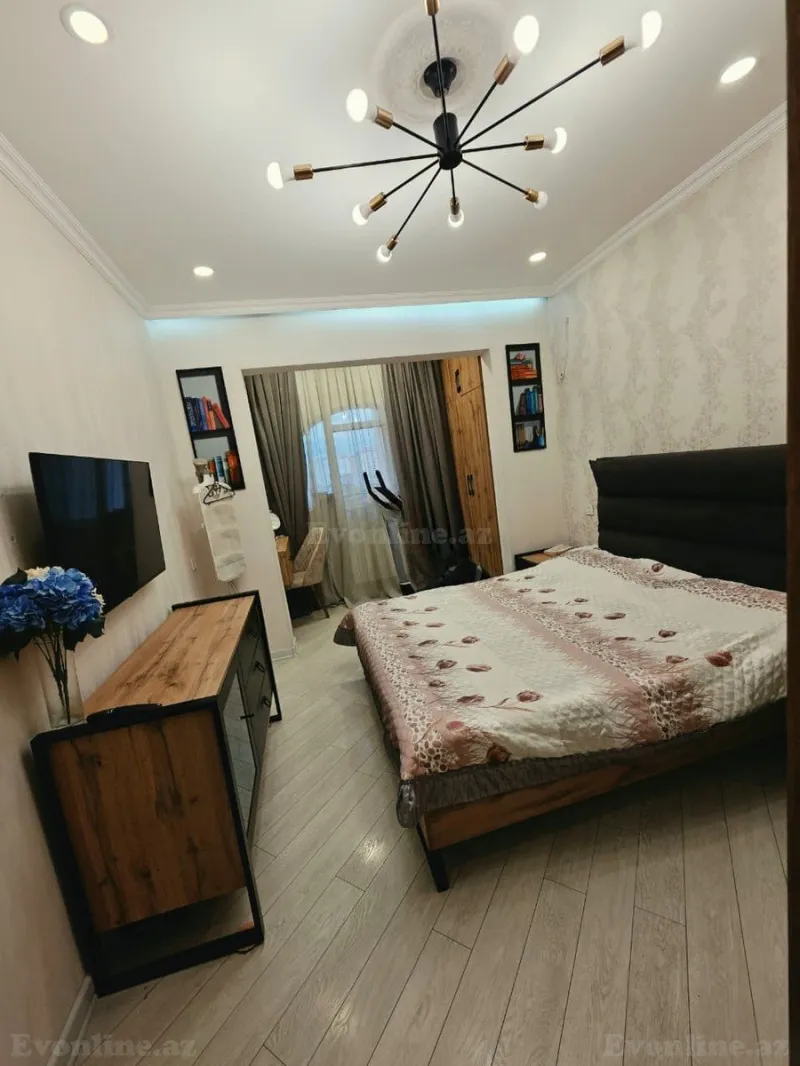3 otaqlı köhnə tikili mənzil satılır — Yasamal r., Bakı - şəkil 4