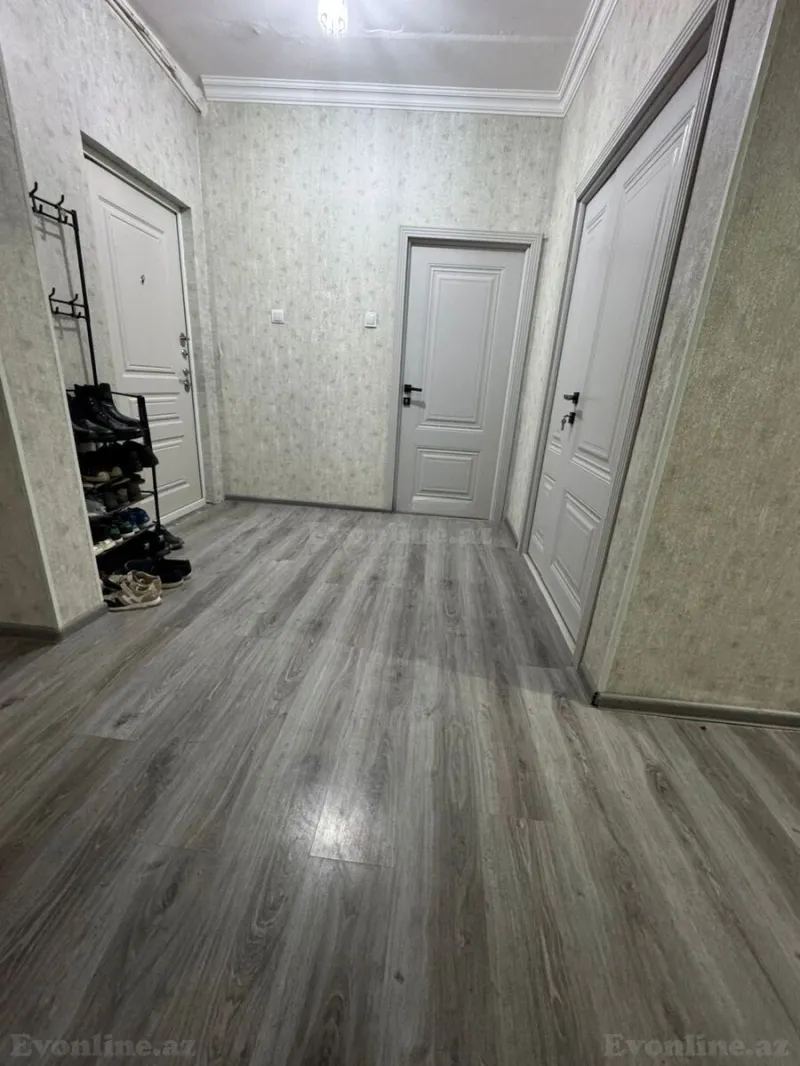 4 otaqlı köhnə tikili mənzil satılır — Bakıxanov, Bakı - şəkil 5