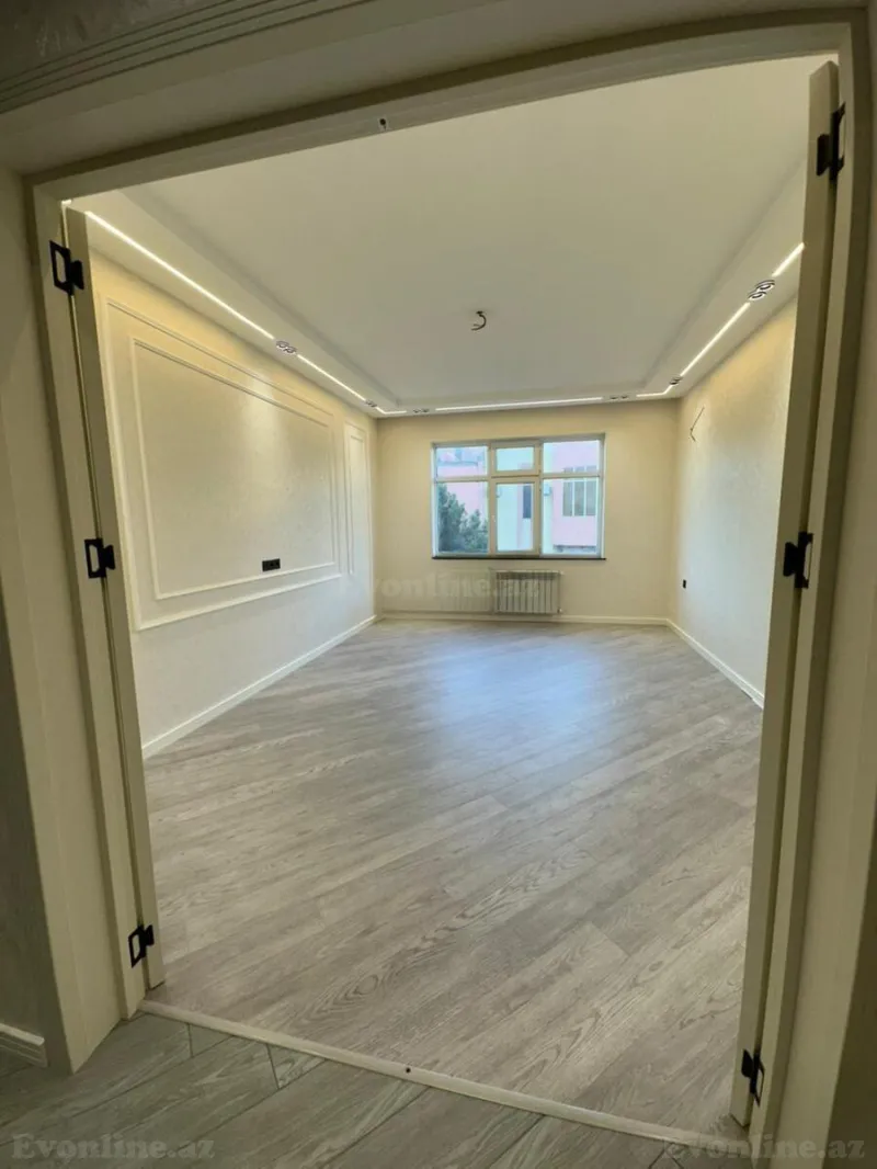 4 otaqlı Mənzil 80 m² Həzi Aslanov m. Satılır