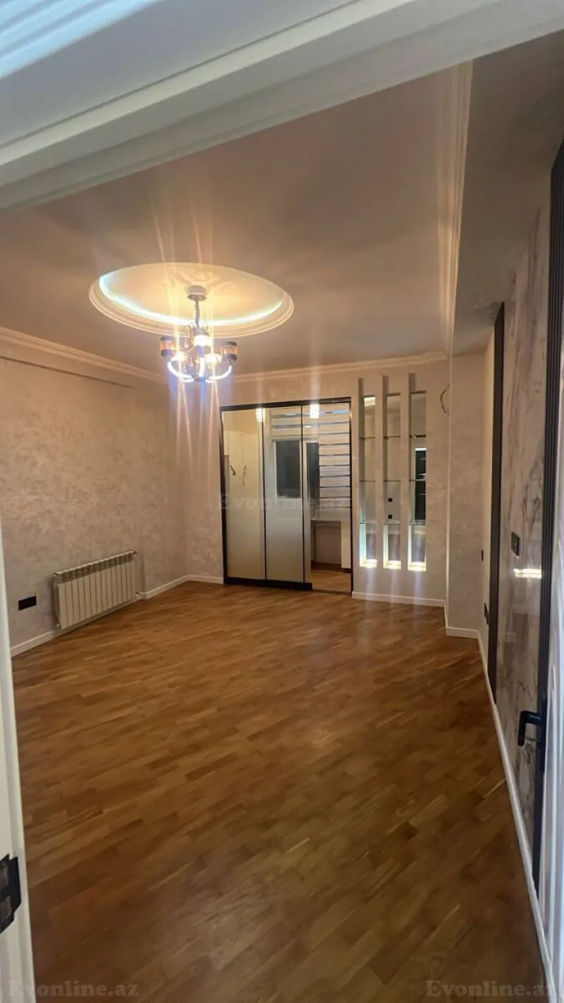 2 otaqlı Mənzil 62 m² 9-cu mikrorayon Satılır