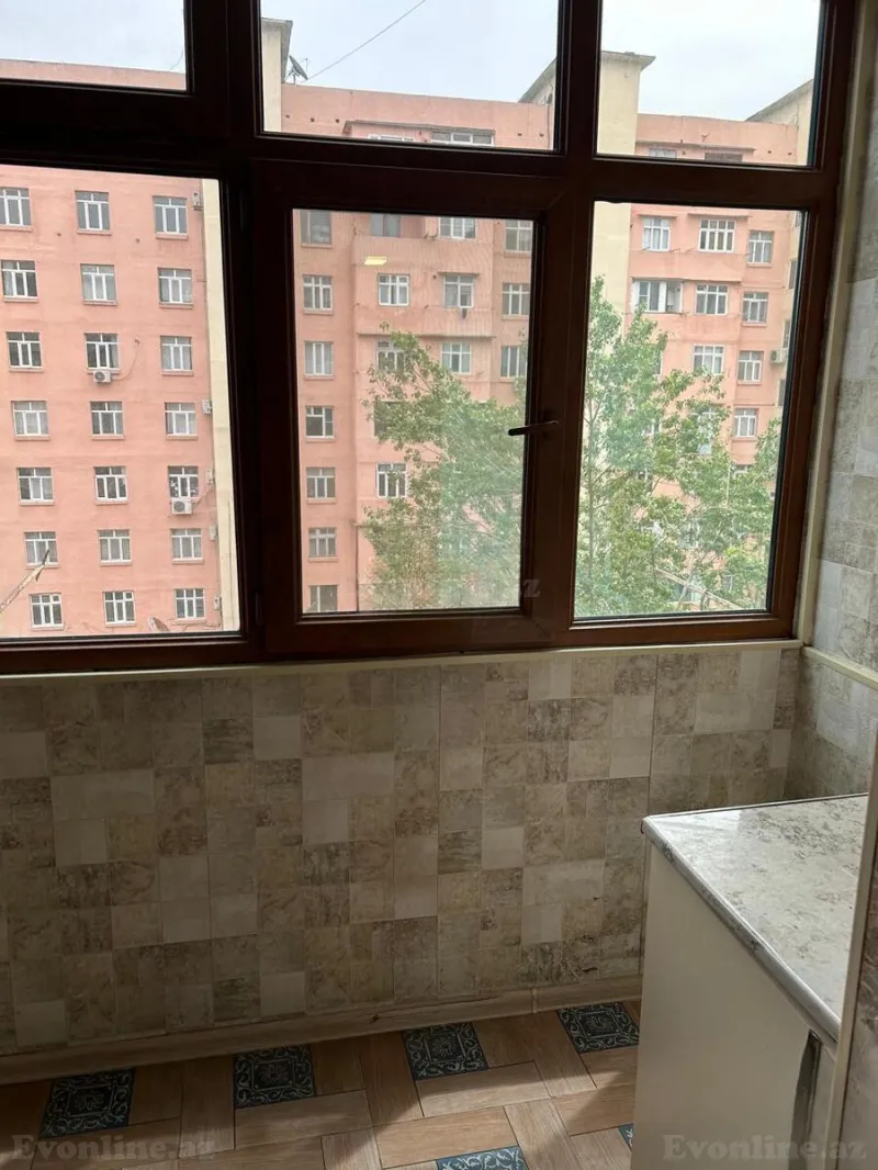 2 otaqlı köhnə tikili mənzil satılır — Suraxanı r., Bakı - şəkil 7