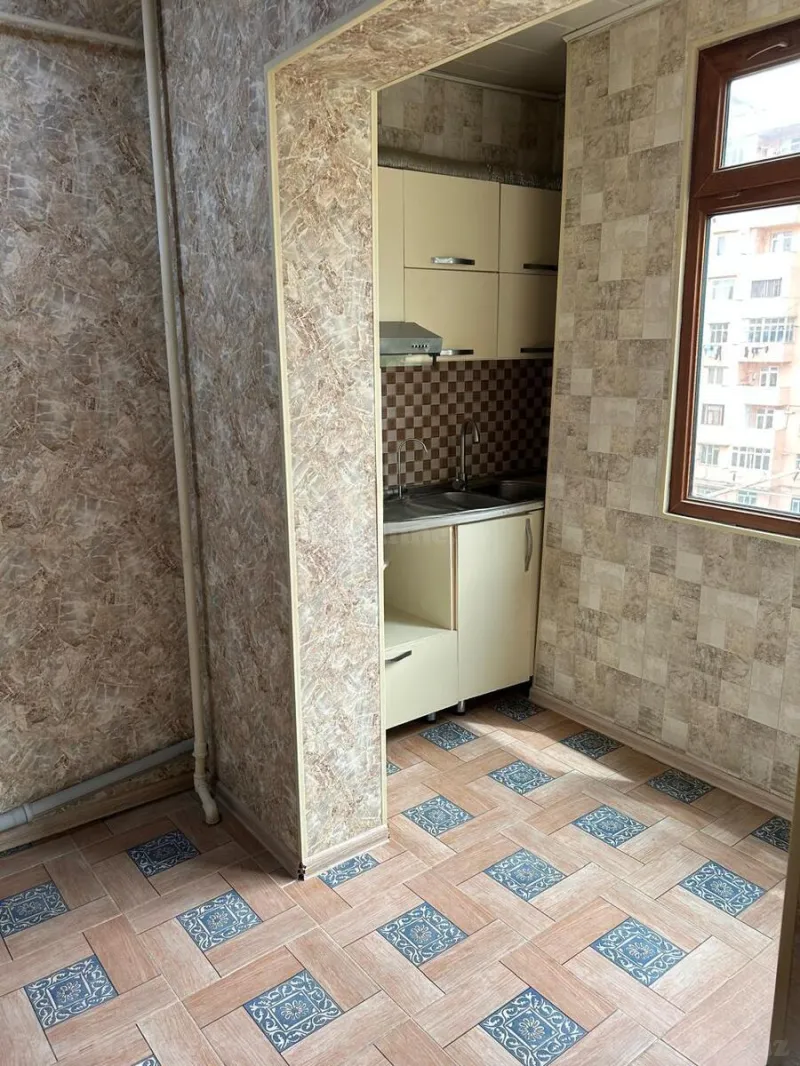 2 otaqlı köhnə tikili mənzil satılır — Suraxanı r., Bakı - şəkil 9