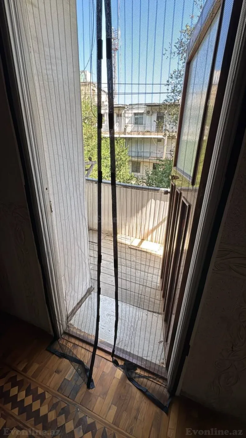 2 otaqlı Mənzil 53 m² 28 May m. Satılır