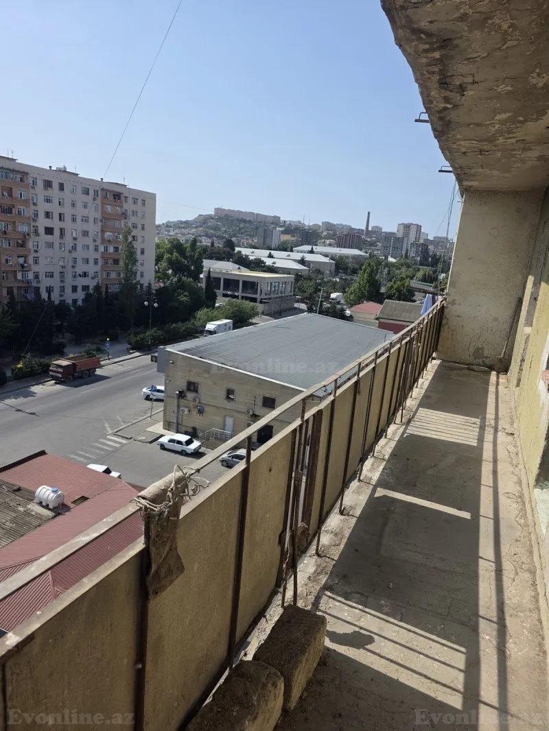 4 otaqlı Mənzil 87 m² Qaraçuxur Satılır