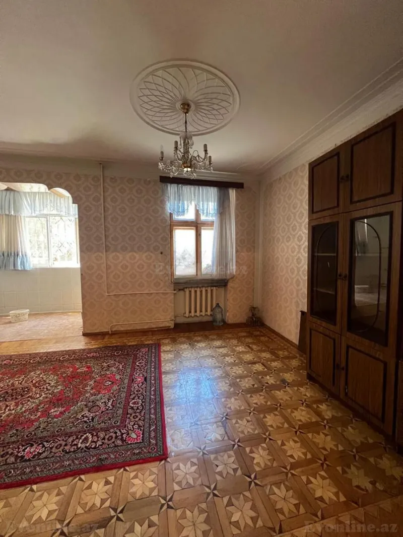 4 otaqlı köhnə tikili mənzil kirayə verilir — Yasamal, Bakı - şəkil 8