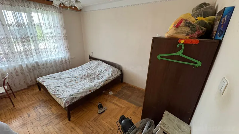 2 otaqlı köhnə tikili mənzil satılır — Xalqlar Dostluğu m., Bakı - şəkil 2