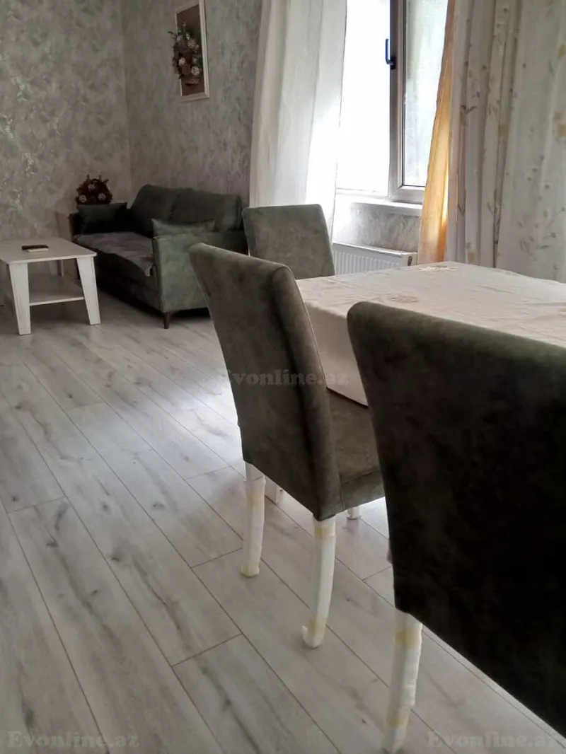 2 otaqlı köhnə tikili mənzil kirayə verilir — Səbail r., Bakı - şəkil 6