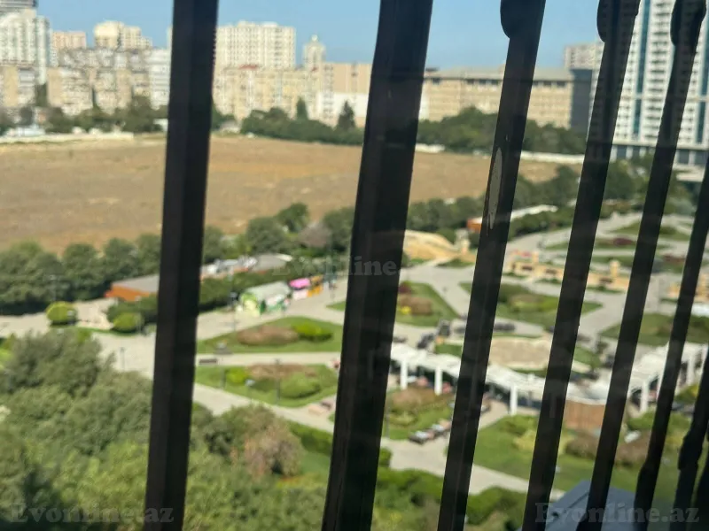 3 otaqlı köhnə tikili mənzil satılır — İnşaatçılar m., Bakı - şəkil 10