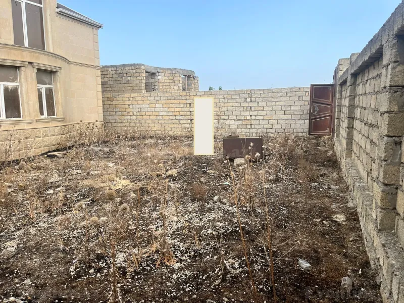 4 otaqlı Həyət evi 250 m² Mehdiabad Satılır