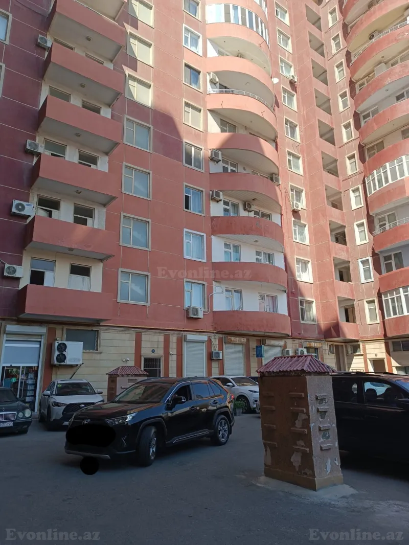 Qaraj satılır — 28 May m., Bakı
