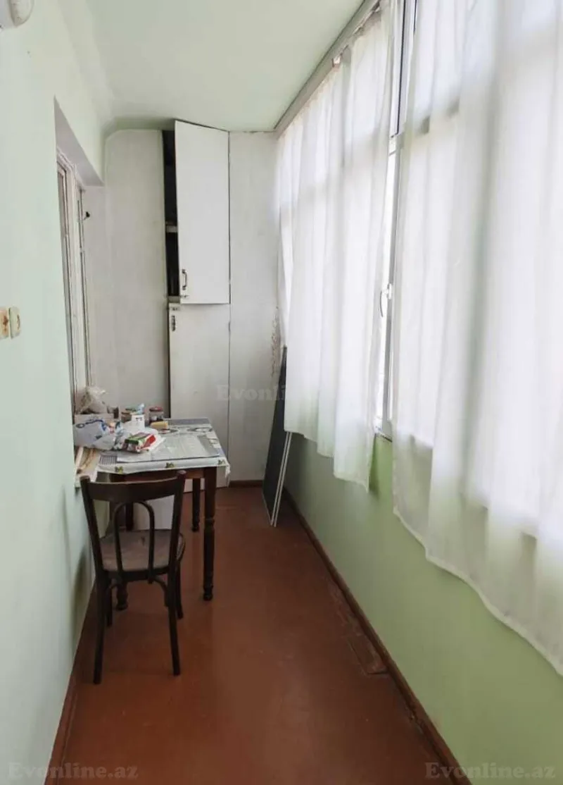3 otaqlı köhnə tikili mənzil satılır — Xalqlar Dostluğu m., Bakı - şəkil 5