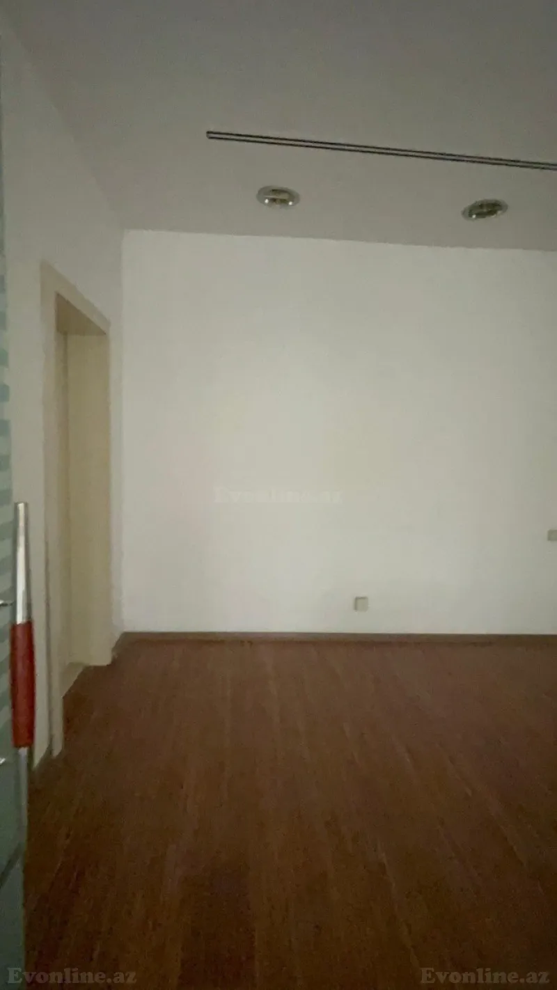Ofis kirayə verilir — Gənclik m., Bakı - şəkil 4