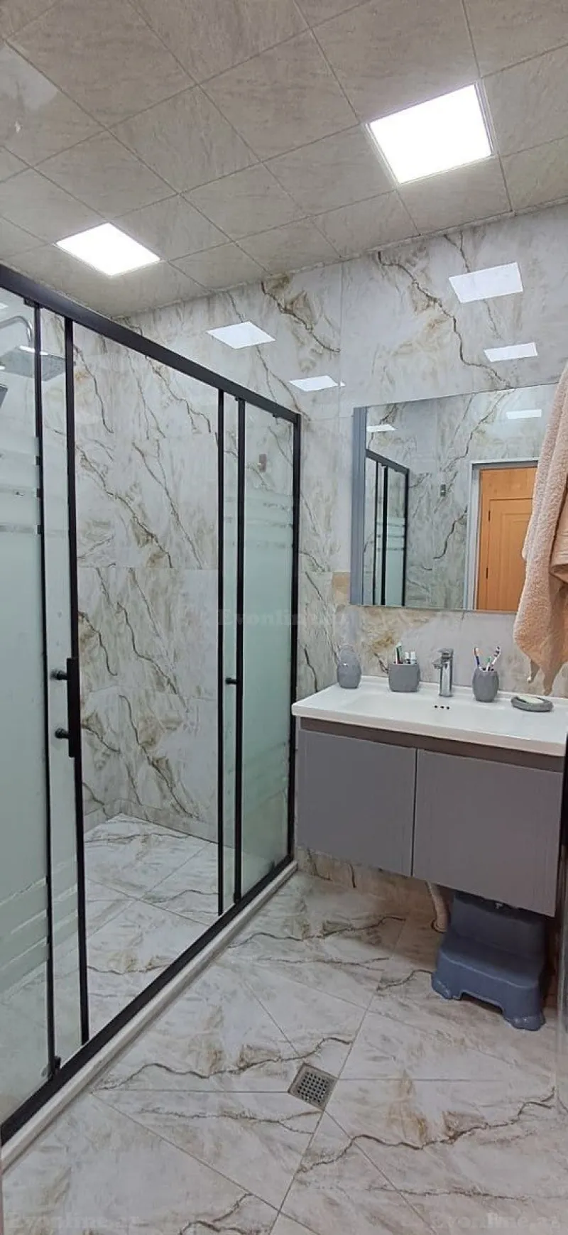 2 otaqlı köhnə tikili mənzil satılır — 8-ci mikrorayon, Bakı - şəkil 6