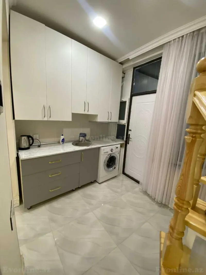 2 otaqlı köhnə tikili mənzil satılır — Səbail r., Bakı - şəkil 20