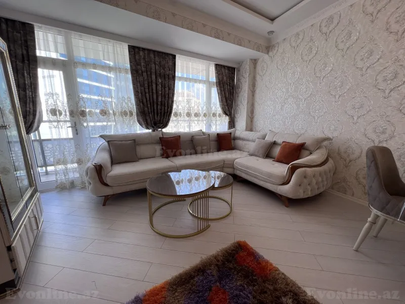 2 otaqlı Mənzil 105 m² Nizami m. Kirayə verilir