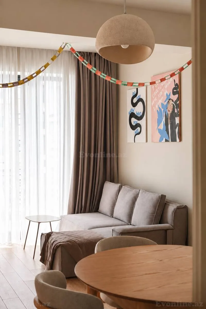 3 otaqlı Mənzil 75 m² Xətai r. Kirayə verilir