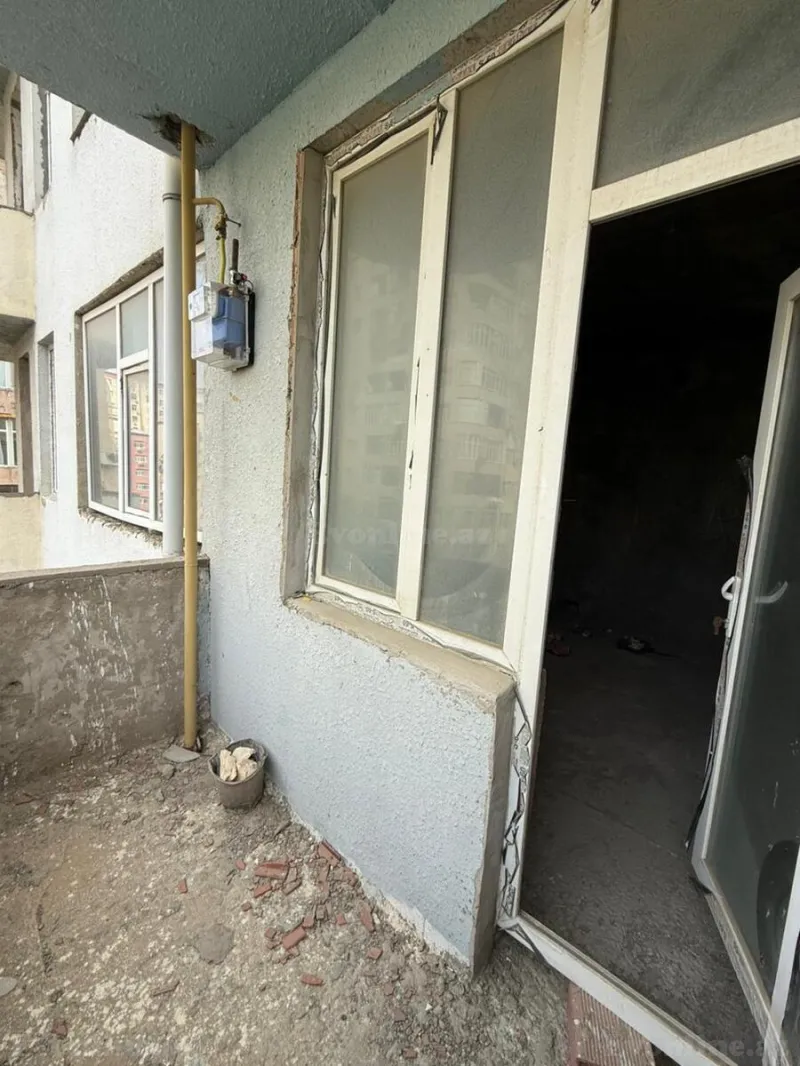 2 otaqlı yeni tikili mənzil satılır — Yeni Yasamal, Bakı - şəkil 14