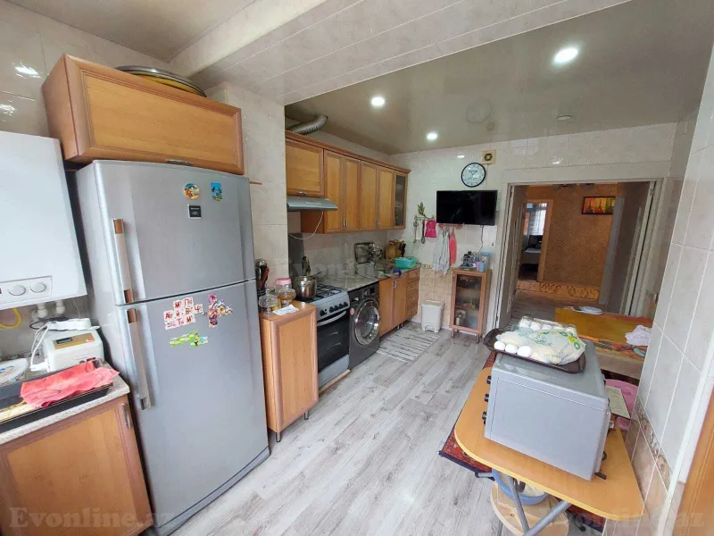 4 otaqlı köhnə tikili mənzil satılır — Qaraçuxur, Bakı - şəkil 12