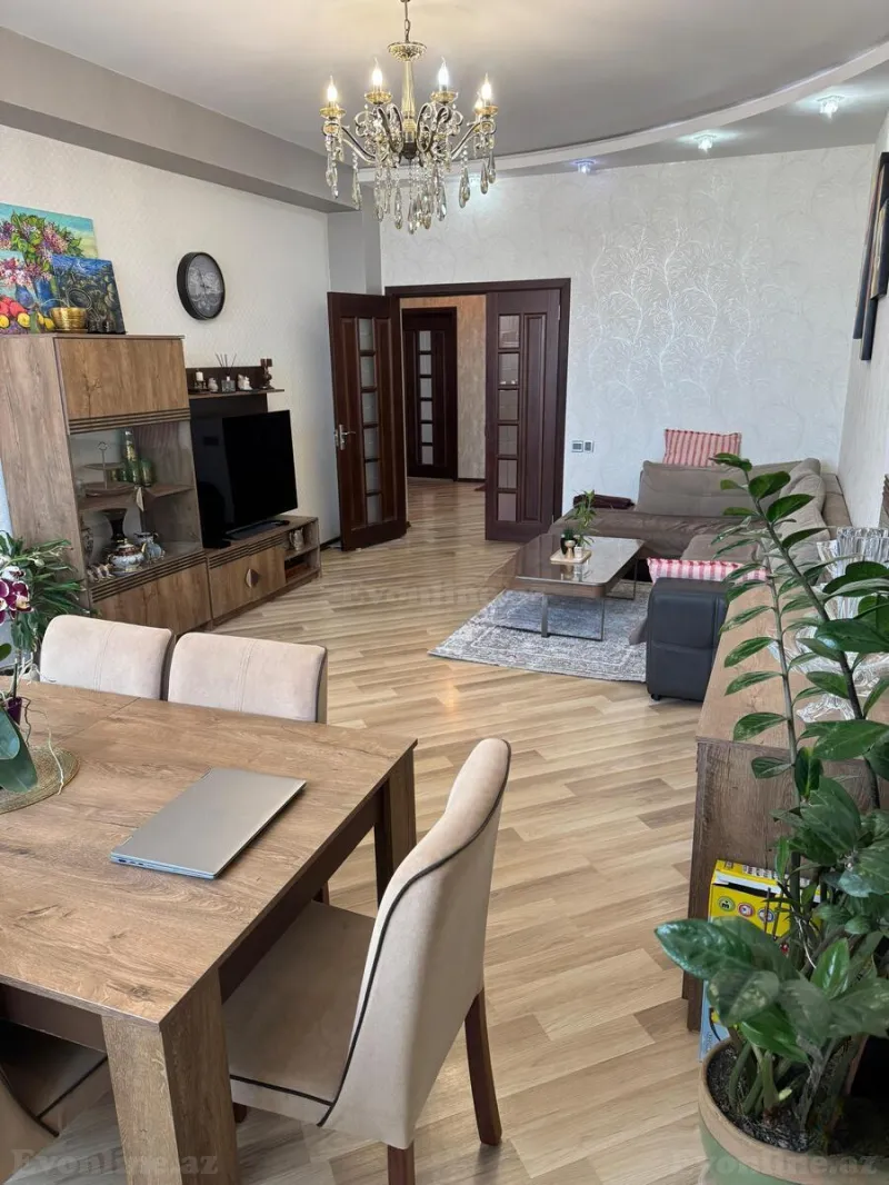 4 otaqlı Mənzil 127 m² Köhnə Günəşli Satılır