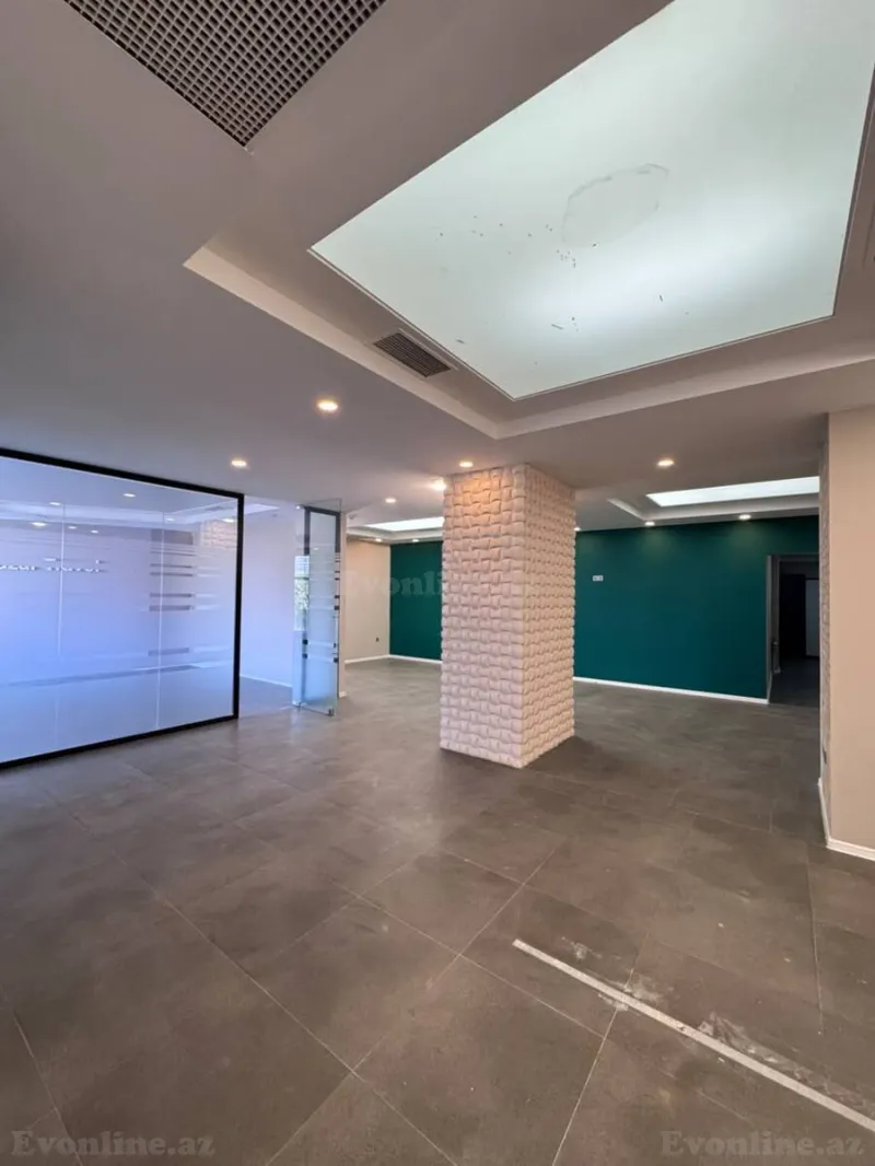 Obyekt 200 m² Elmlər Akademiyası m. Satılır