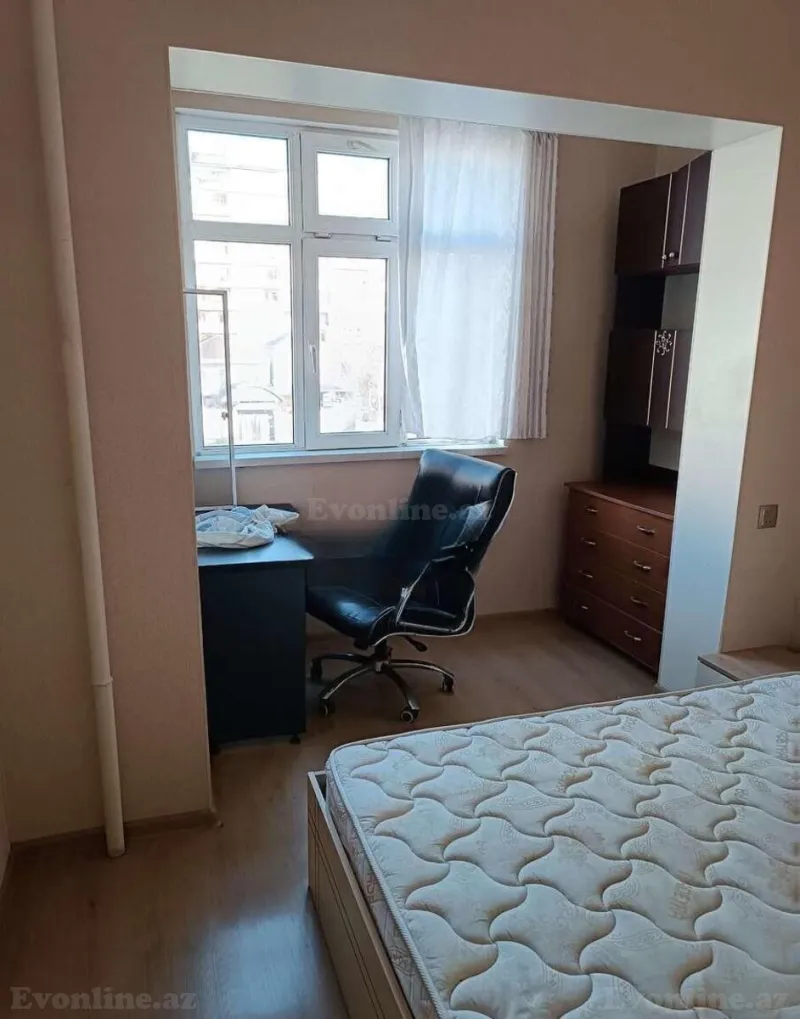 2 otaqlı köhnə tikili mənzil satılır — Köhnə Günəşli, Bakı - şəkil 4