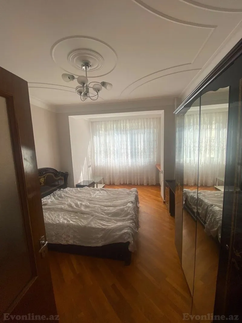 3 otaqlı Mənzil 80 m² Yasamal r. Kirayə verilir