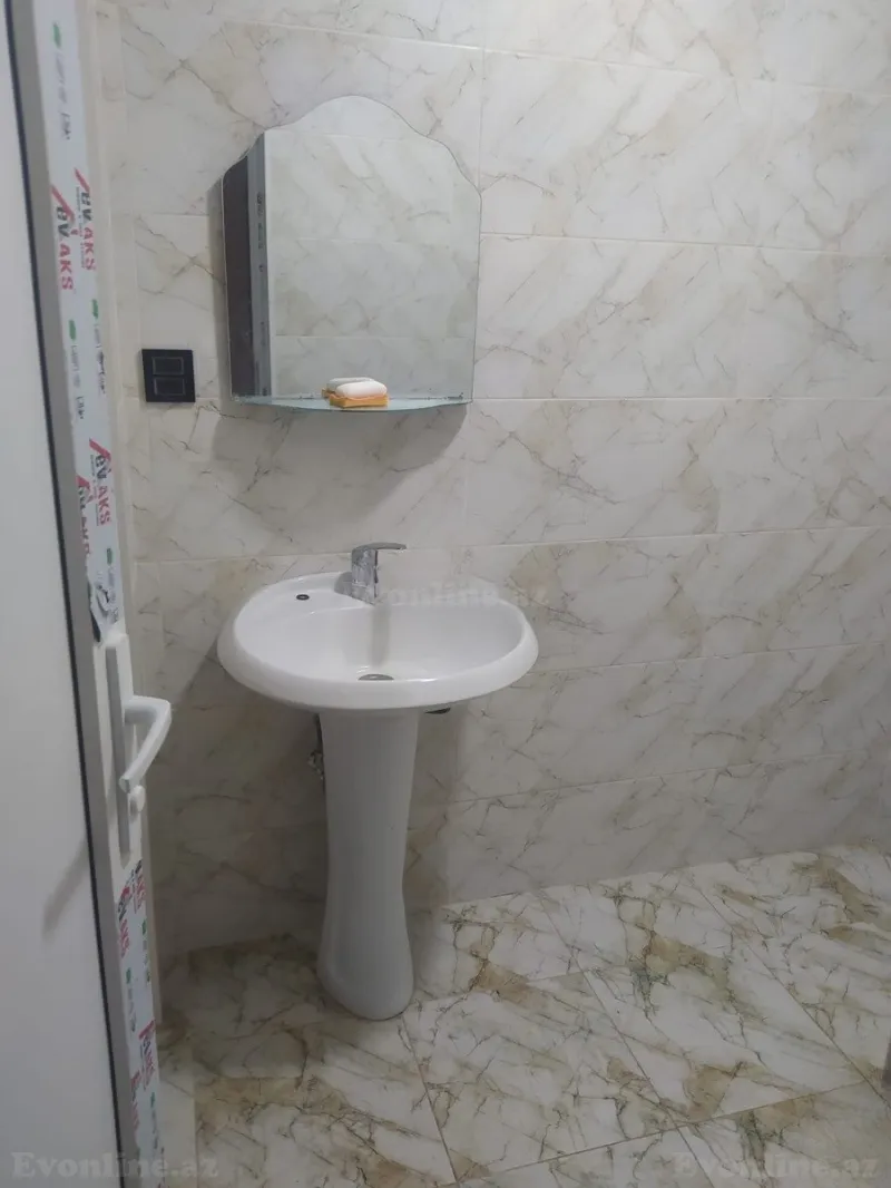 3 otaqlı köhnə tikili mənzil kirayə verilir — 8-ci kilometr, Bakı - şəkil 19