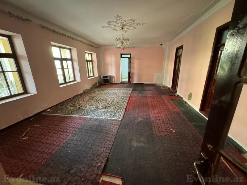 10 otaqlı həyət evi satılır — Xəzər r., Bakı - şəkil 4