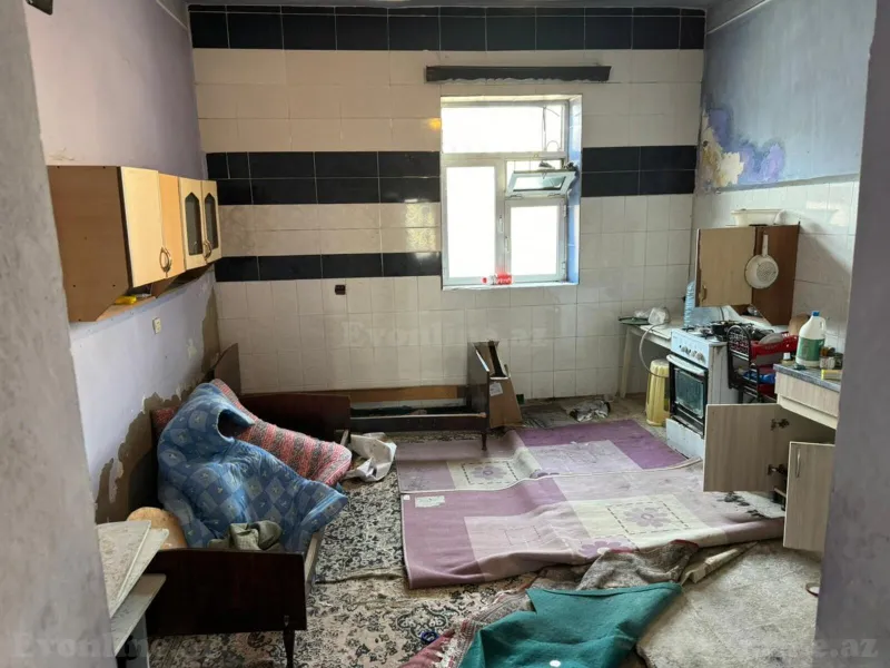 10 otaqlı həyət evi satılır — Xəzər r., Bakı - şəkil 17