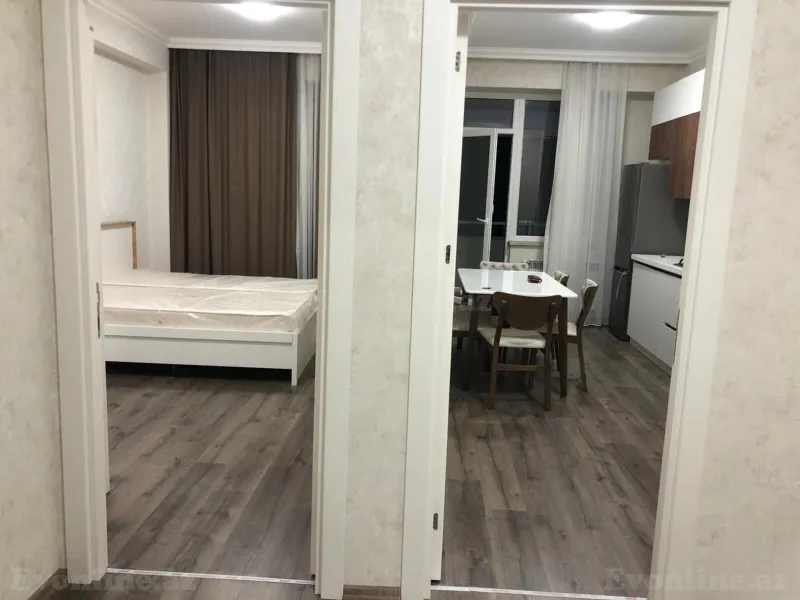 4 otaqlı yeni tikili mənzil kirayə verilir — 20 Yanvar m., Bakı - şəkil 11