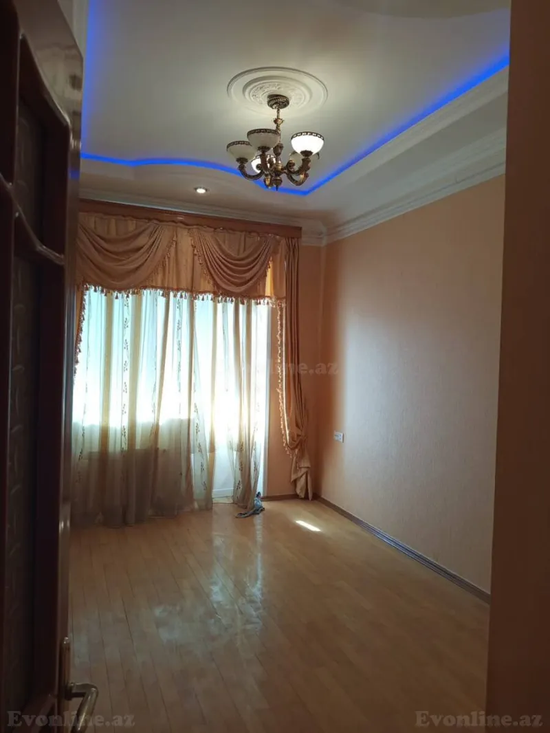 3 otaqlı Mənzil 96 m² Əhmədli m. Satılır