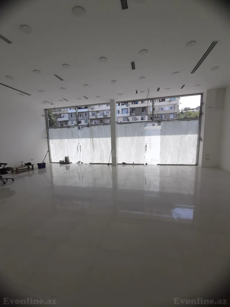 Obyekt 103 m² Gəncə pr. Kirayə verilir