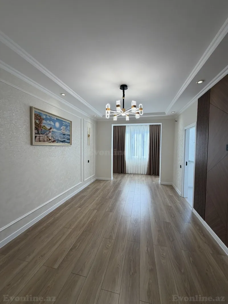 2 otaqlı köhnə tikili mənzil satılır — 4-cü mikrorayon, Bakı - şəkil 2