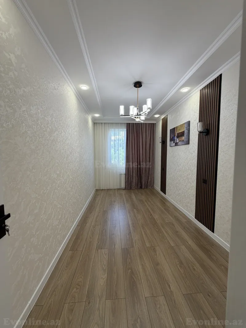 2 otaqlı köhnə tikili mənzil satılır — 4-cü mikrorayon, Bakı - şəkil 4