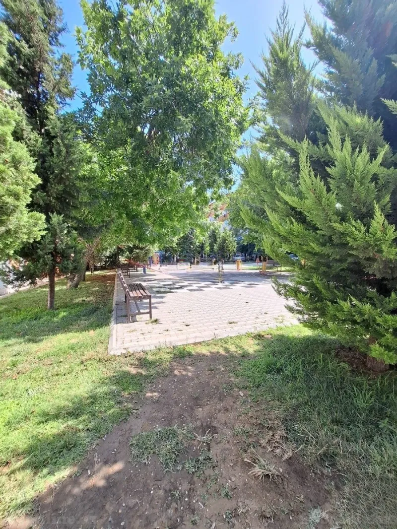 2 otaqlı köhnə tikili mənzil satılır — 4-cü mikrorayon, Bakı - şəkil 14