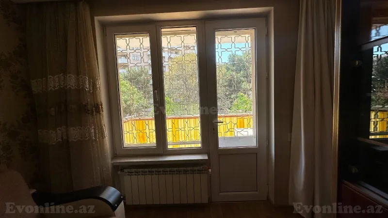 2 otaqlı köhnə tikili mənzil satılır — Elmlər Akademiyası m., Bakı - şəkil 7