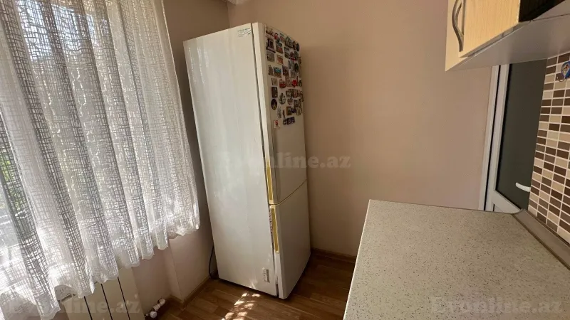 2 otaqlı köhnə tikili mənzil satılır — Elmlər Akademiyası m., Bakı - şəkil 10