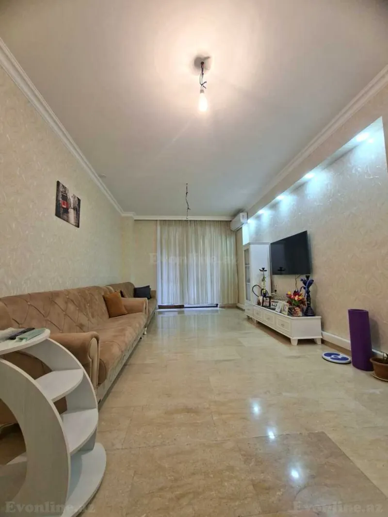 3 otaqlı Mənzil 92 m² Nəriman Nərimanov m. Satılır